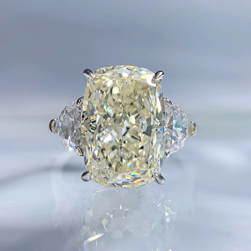 15.76 ct. Elongated Cushion Cut Pale Champagne & Trillion Cut White Diamond Ring - Picture 7 of 16